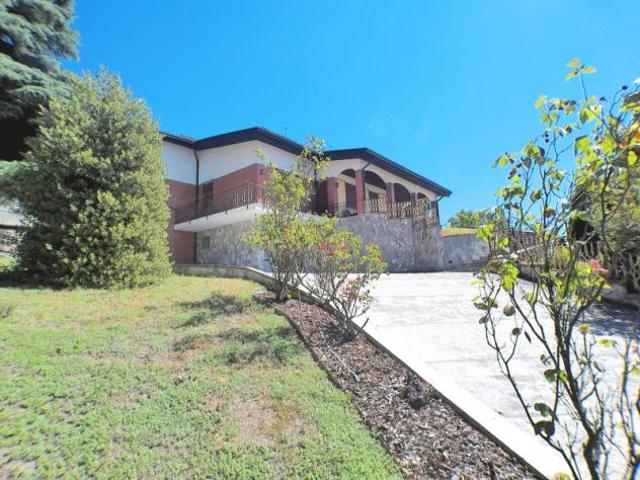 Villa Indipendente in vendita a Solonghello, Alessandria