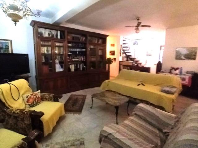 Appartamento in affitto a Pontecimato, Carrara