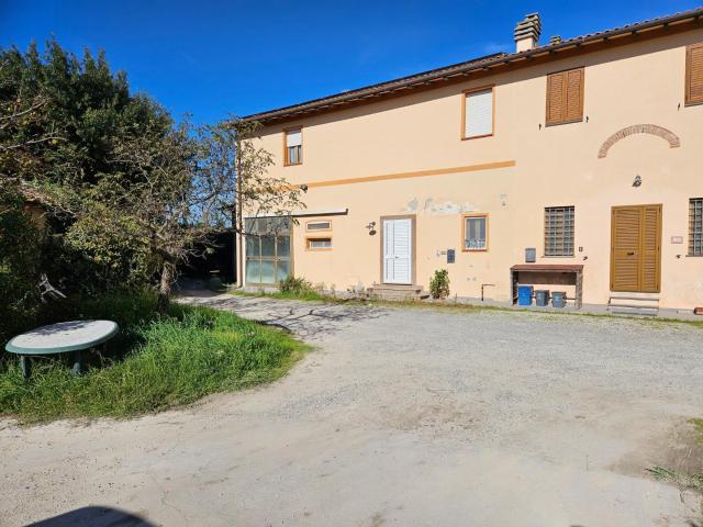 Appartamento in affitto a San Giorgio a Bibbiano, Cascina