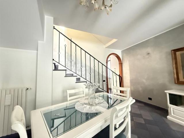 Villa Indipendente in vendita a Cividate al Piano, Bergamo