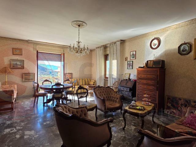 Villa Indipendente in vendita a Arce, Lazio