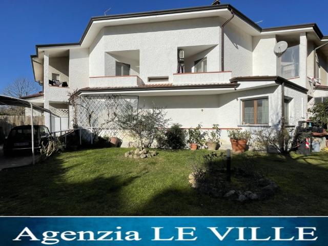 Villa Indipendente in affitto a Tonfano, Toscana