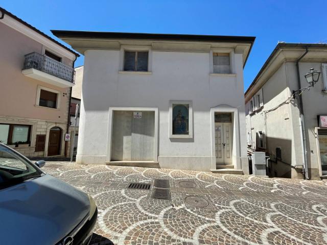 Villa Indipendente in vendita a Ariano Irpino, Campania