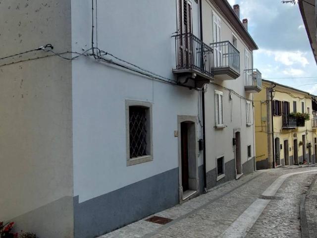 Villa Indipendente in vendita a Zungoli, Campania