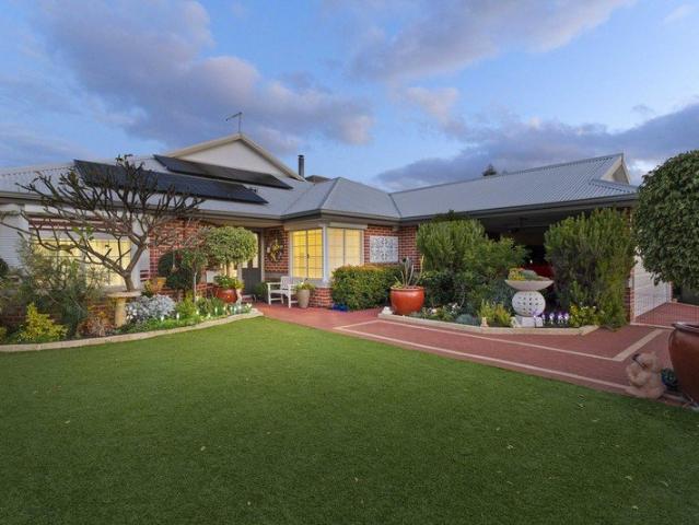 House for sale in Carramar, Western Australia