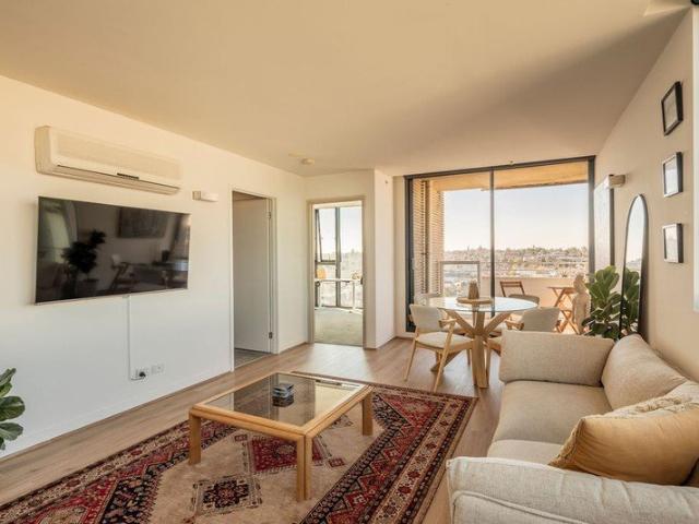 Apartment for sale in Glenferrie, Melbourne