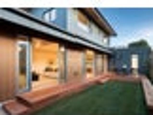 Apartment for rent in Chaslands, Canterbury