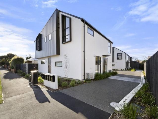 House for rent in Chaslands, Canterbury