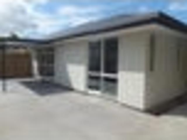 Apartment for rent in Chaslands, Canterbury