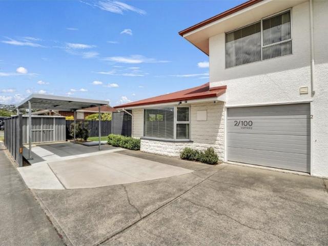 House for rent in Chaslands, Canterbury
