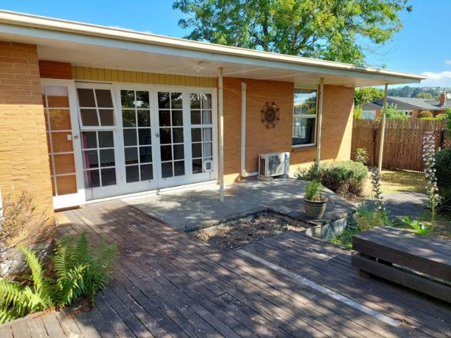 Apartment for rent in Chaslands, Canterbury