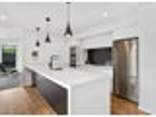 House for rent in Chaslands, Canterbury