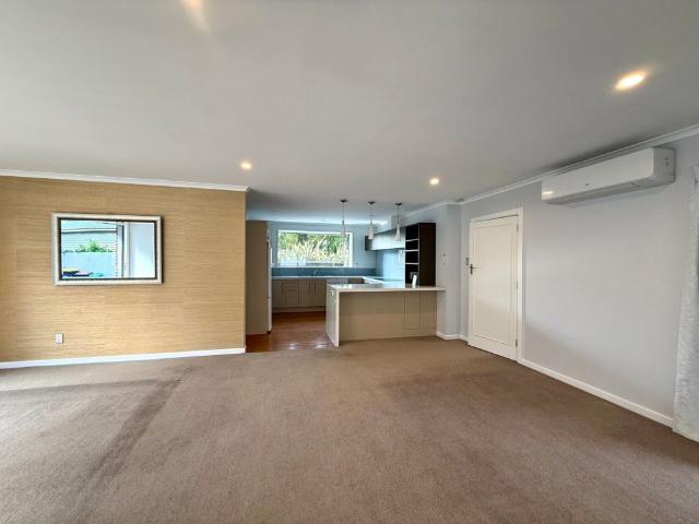 House for rent in Chaslands, Canterbury