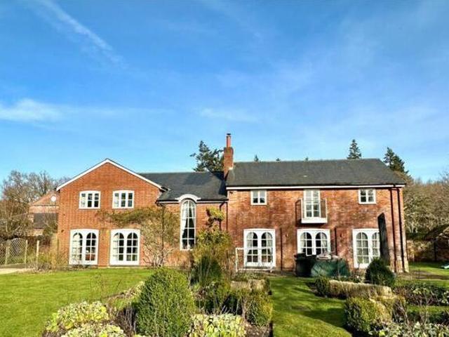 House for sale in Ringwood, Ashurst Bridge