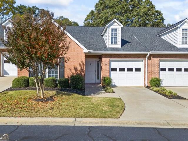 House for sale in Hartwell