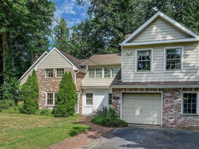 House for sale in Haddonfield, New Jersey