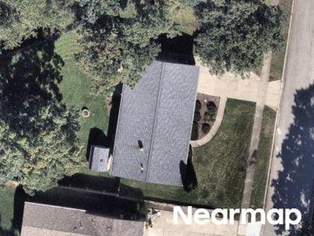House for sale in Boone Valley, McHenry