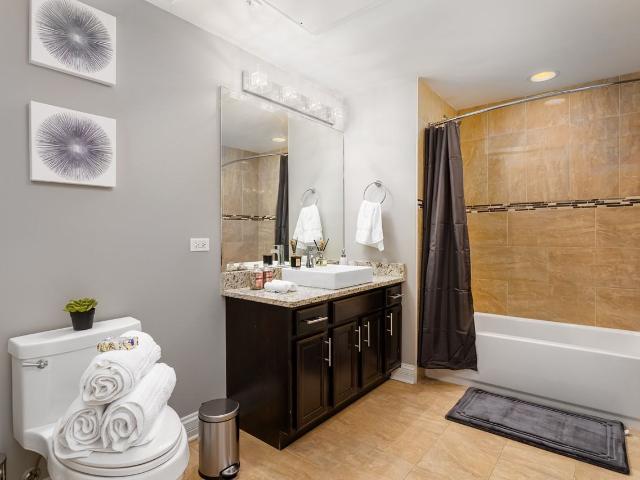 Apartment for rent in Chicago, Cook County