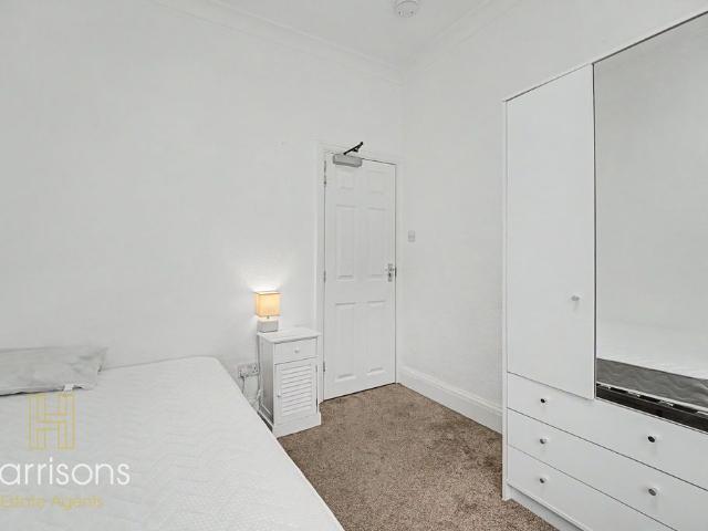 Room for rent in Heaton, Lee Bank