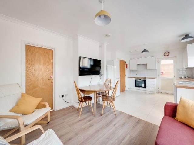 Apartment for rent in St. Martin's, The Bridge