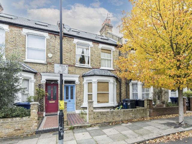 Apartment for rent in London Borough of Ealing, Greater London