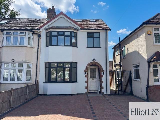 House for rent in London Borough of Ealing, Greenford