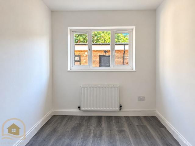 Room for rent in London Borough of Ealing, Greater London