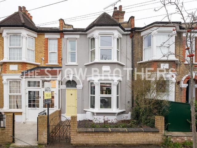 Apartment for rent in Leyton, Greater London