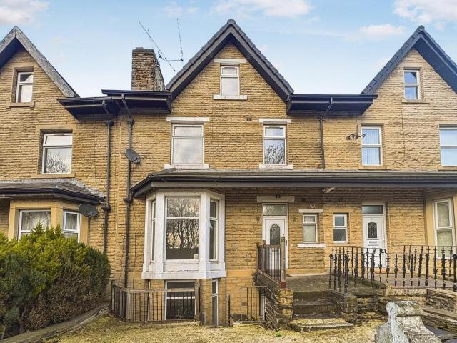 House for rent in Huddersfield, West Yorkshire
