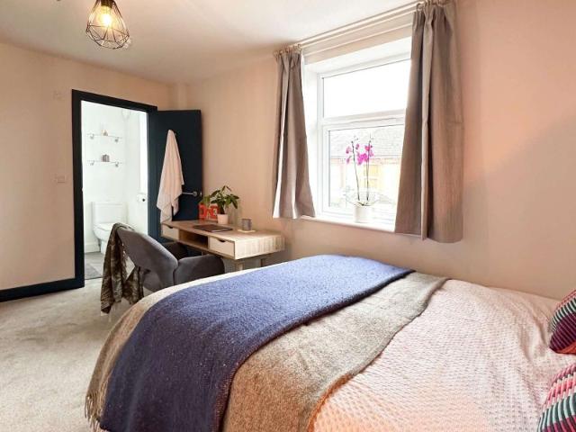 House for rent in Firepool, Rumwell