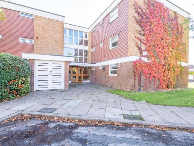Apartment for rent in Parklands, Chichester