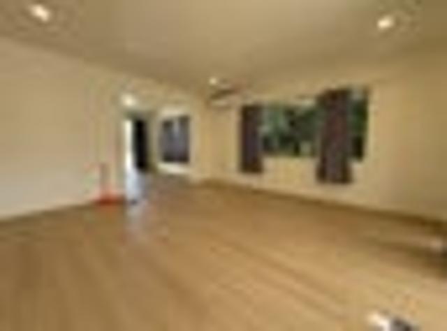 Townhouse for rent in Howick, Oroua County