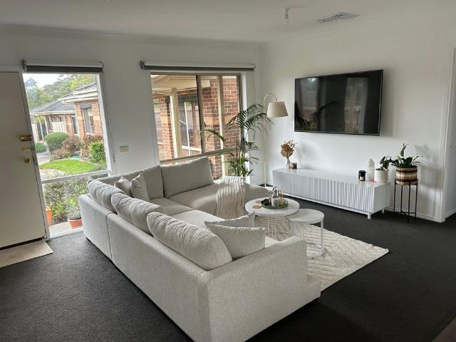 Room for rent in Camerons Creek, Victoria