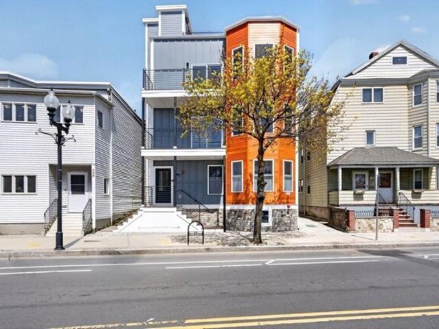 Condo for sale in Somerville, Massachusetts