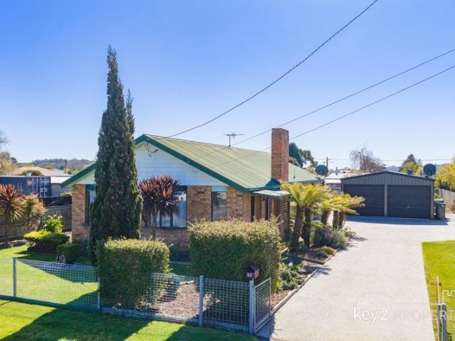 House for sale in Beauty Point, Tasmania