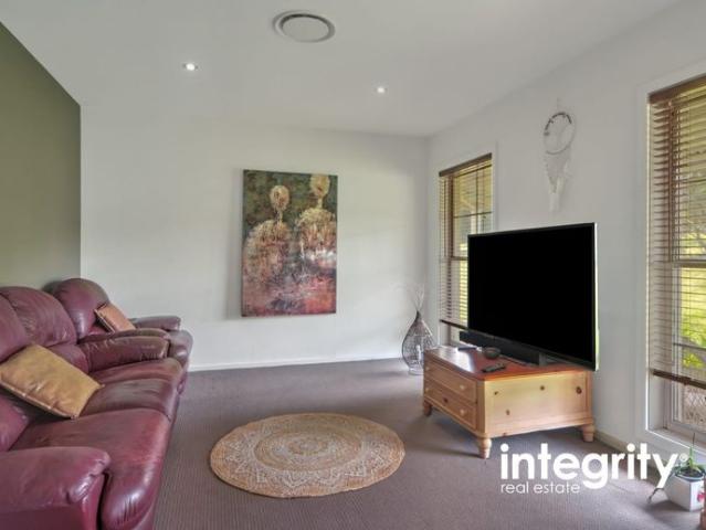 House for rent in Meroo Meadow, New South Wales