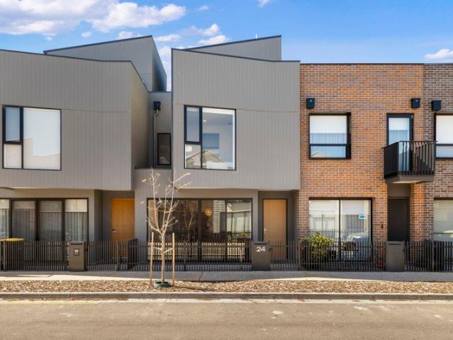 Townhouse for sale in Port Adelaide, Adelaide