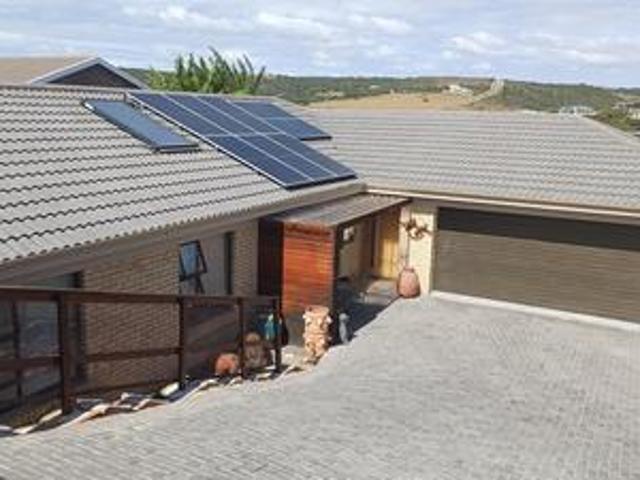 House for sale in Groot Brak Rivier, Western Cape