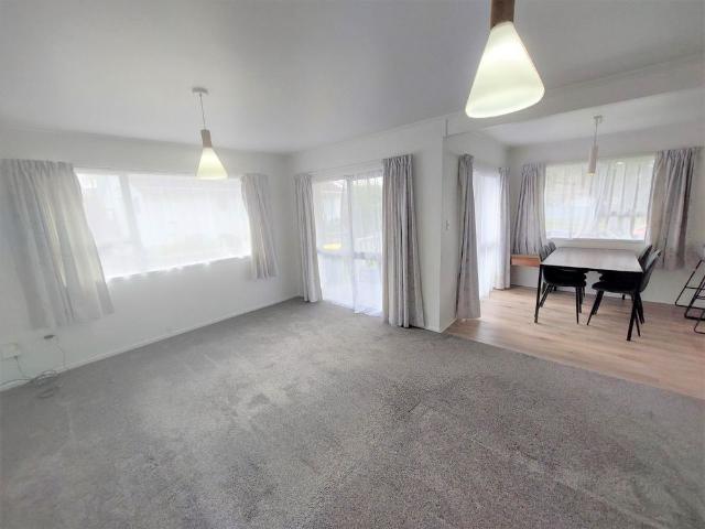 House for rent in Howick, Oroua County