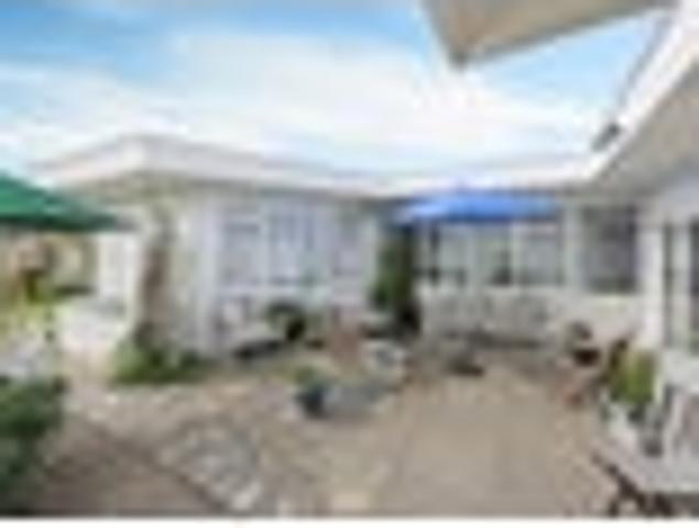 House for sale in Otakou