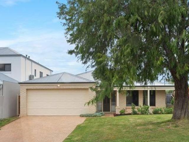 House for rent in Cockburn, Western Australia