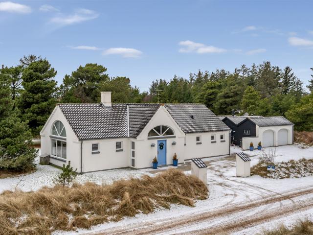 Hus til salg i Vejers Strand, Varde