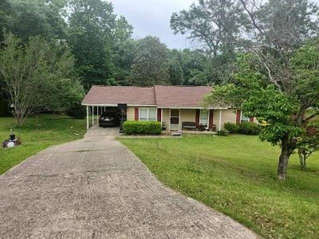House for sale in Phenix City