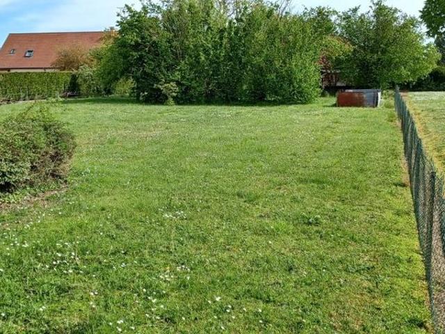 Terrain vente à Châlons-en-Champagne, Sommesous