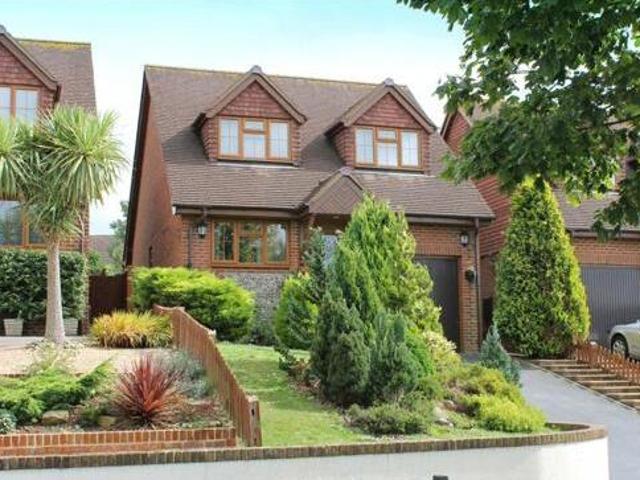 House for sale in Fishersgate, West Sussex