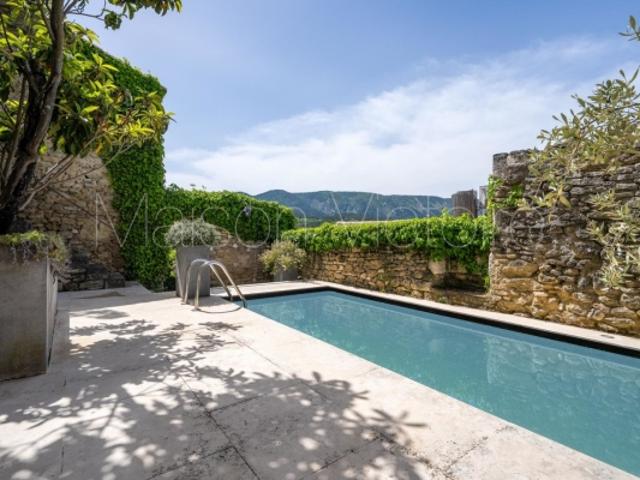 Maison vente à Apt, Ménerbes
