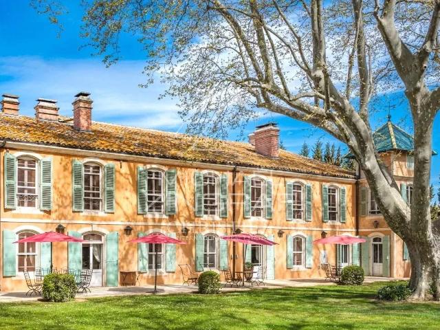 Maison vente à Arles