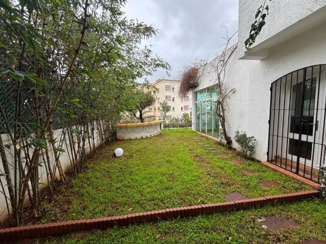 Villa location à Anfa, Gharb-Chrarda-Beni Hssen