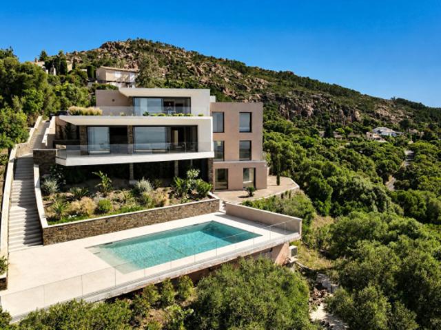 Maison vente à Arrondissement de Draguignan, Saint-raphaël