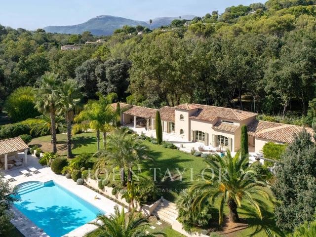 Maison location à Grasse, La Colle-sur-loup